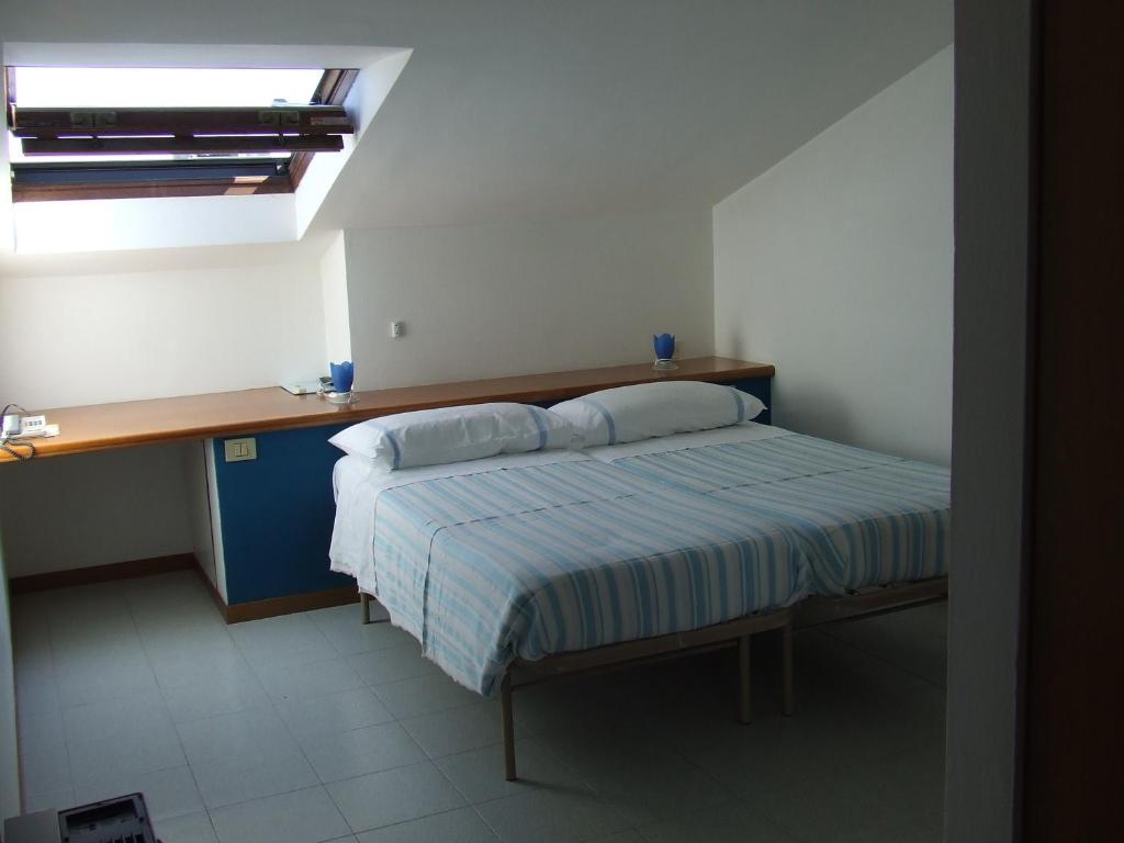 Hotel Morotti Misano Adriatico Camera foto