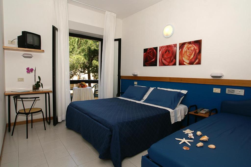 Hotel Morotti Misano Adriatico Camera foto